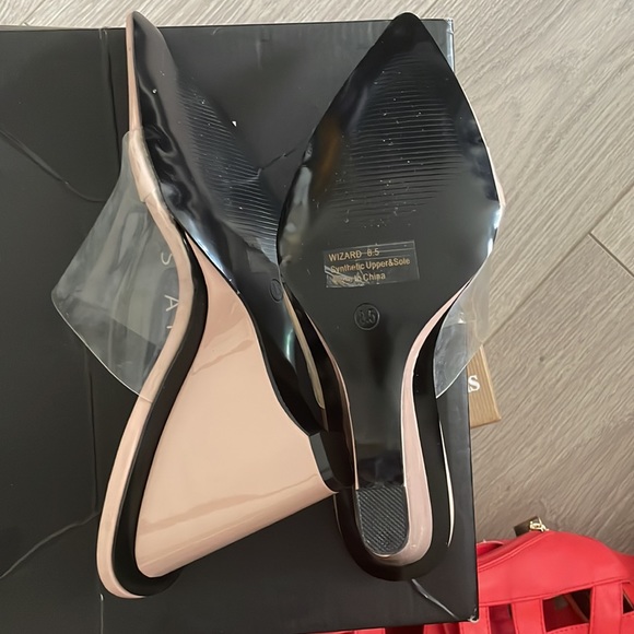 Cute nude heels - Picture 4 of 4